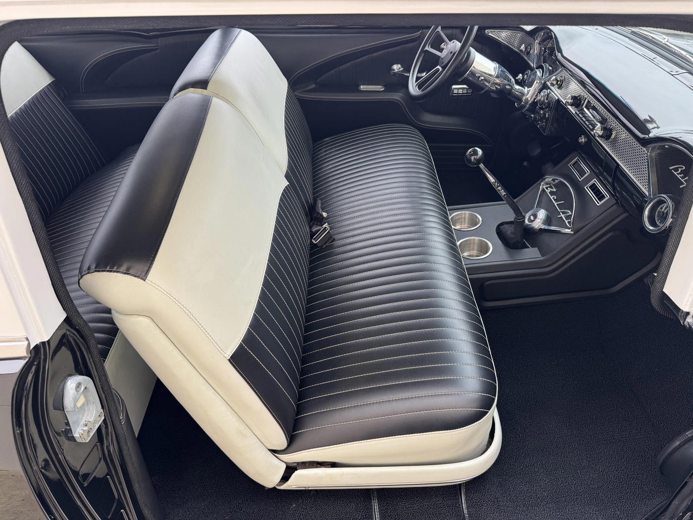 1955 Chevrolet Bel Air 2-Door Sedan